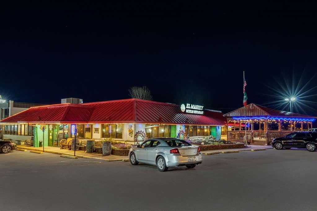 Vettecity Hotel 볼링 그린 레스토랑 사진